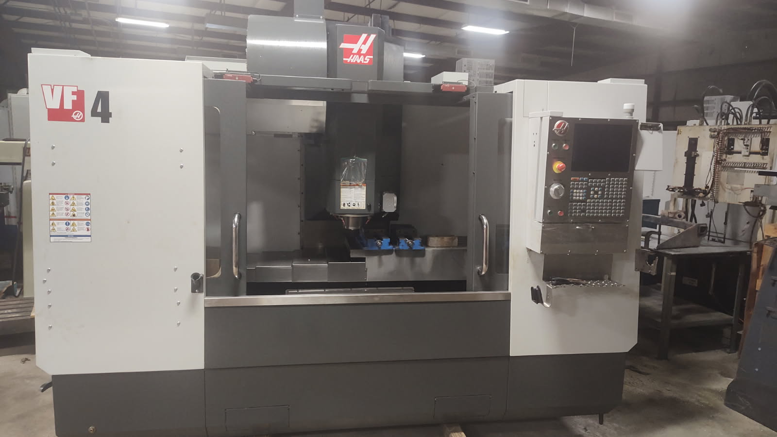 2015 Haas VF-4