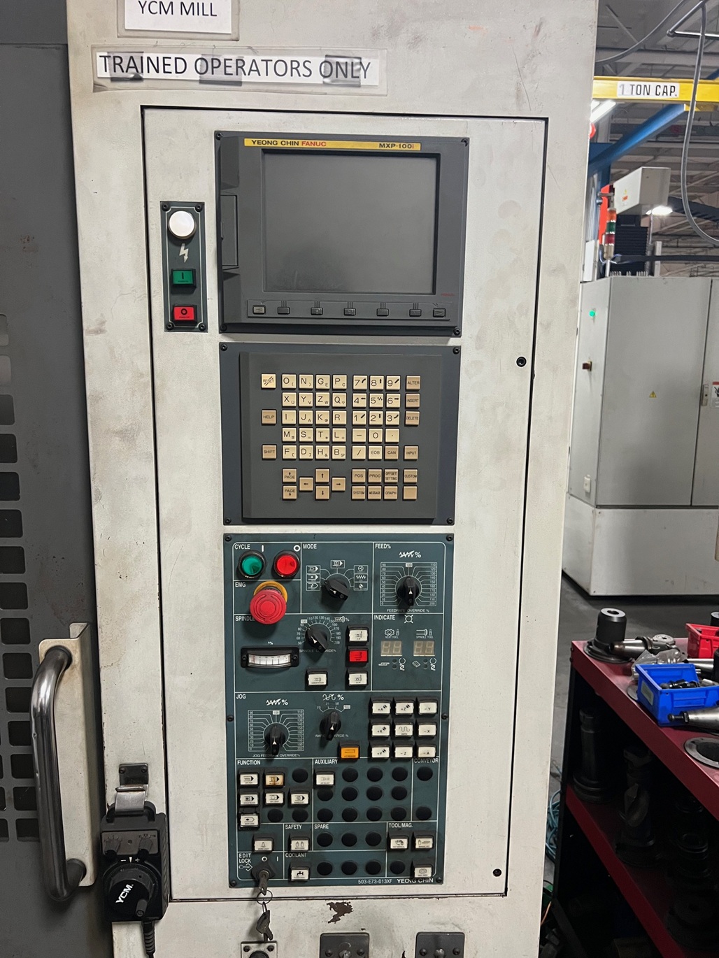 2004 YCM XV-560A