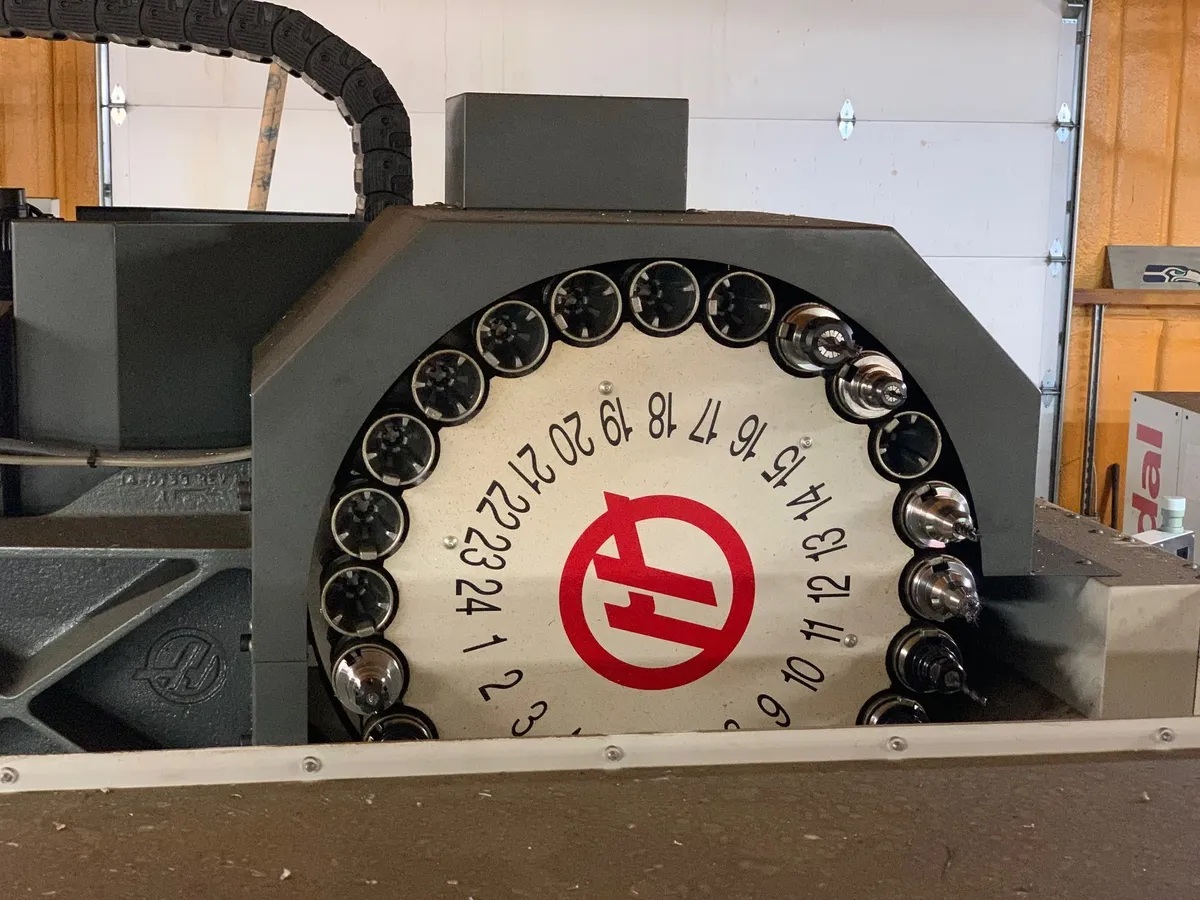 2012 Haas VF-6/40
