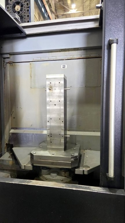 Used 2015 OKK HMC-400 Horizontal Machining Center - thumbnail 4