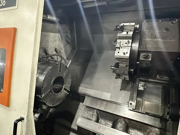 Used 2008 Victor Vturn-36 CNC Lathe - thumbnail 2