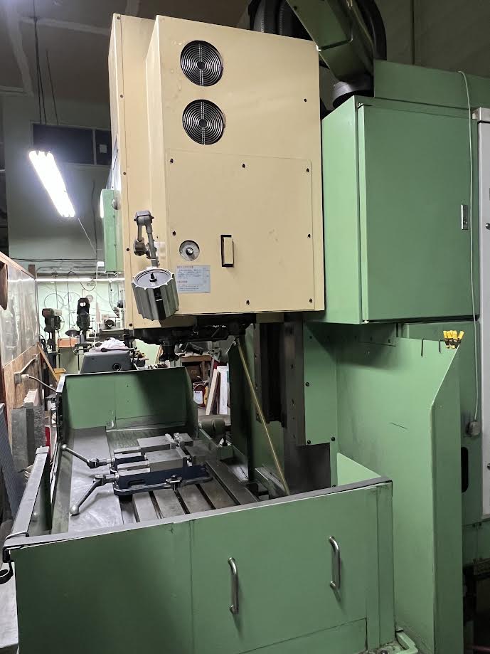 Used 1982 Mori-Seiki MV-45/40 Vertical Machining Center - thumbnail 3
