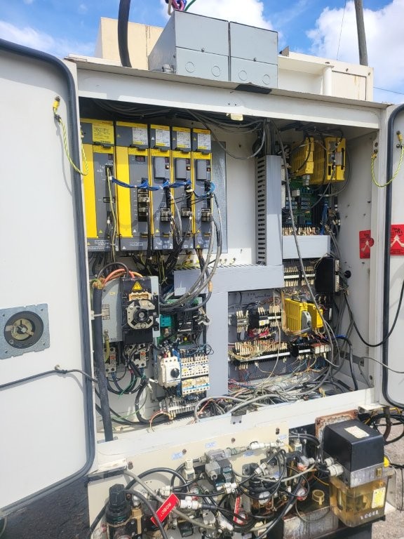 Used 2006 Fanuc-Robodrill a-T21iE Vertical Machining Center - thumbnail 4