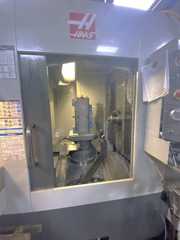 Used 2013 Haas EC-400 Horizontal Machining Center - thumbnail 2